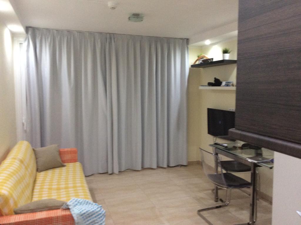 Apartment With Terrace In Playa De Las Americas 외부 사진