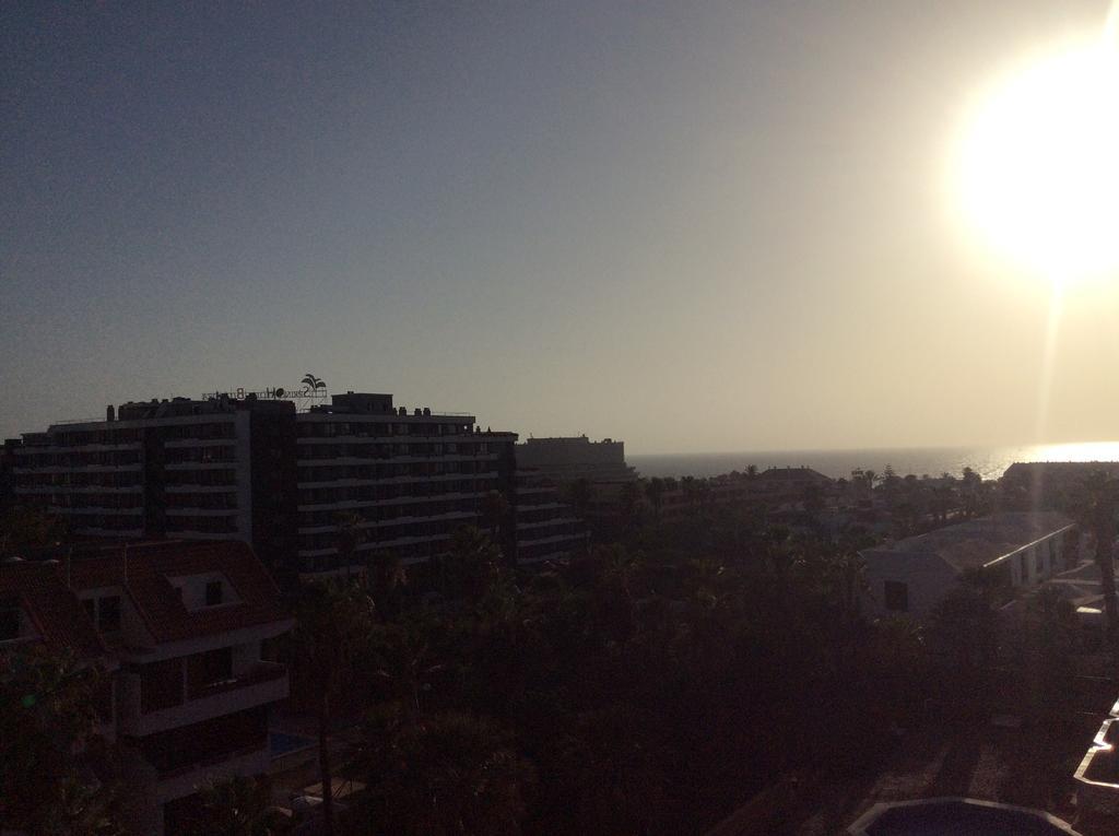 Apartment With Terrace In Playa De Las Americas 외부 사진