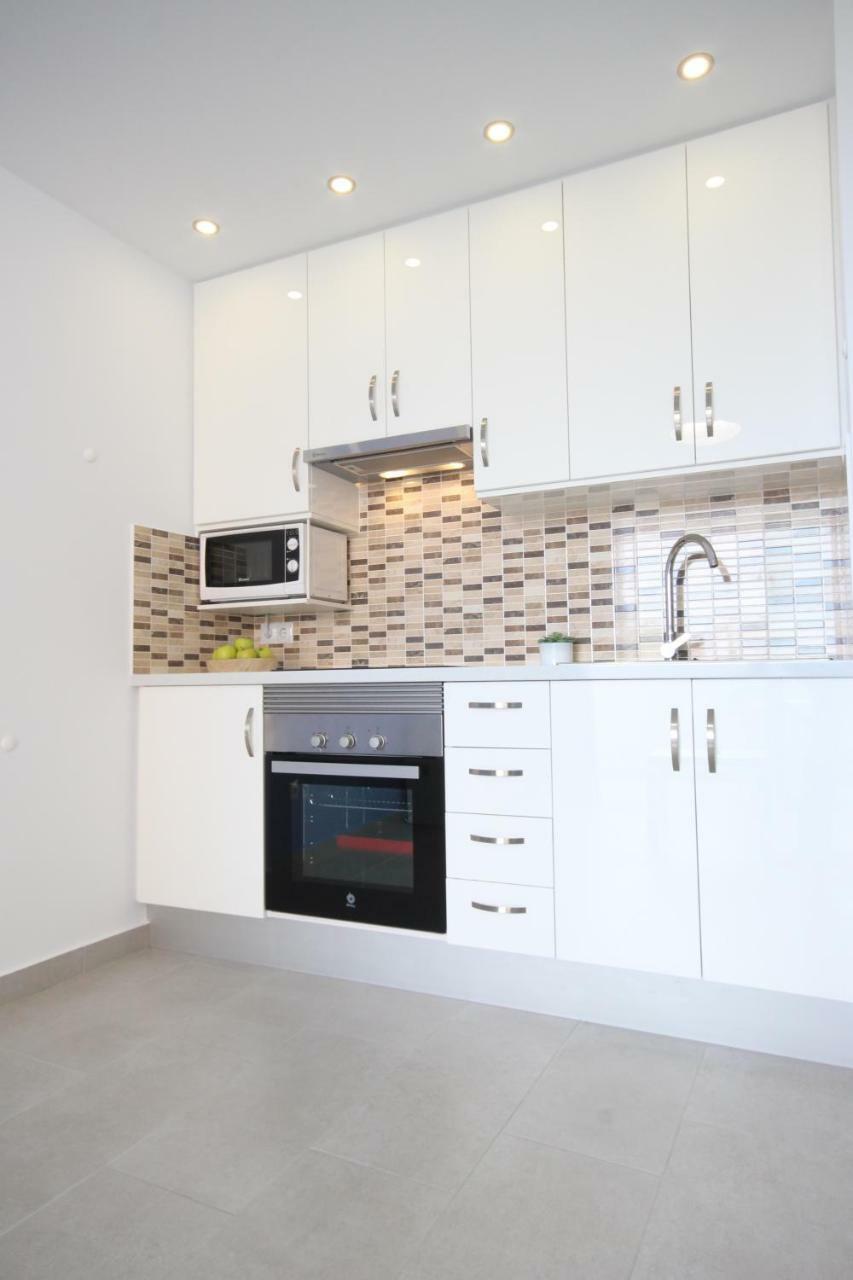 Apartment With Terrace In Playa De Las Americas 외부 사진